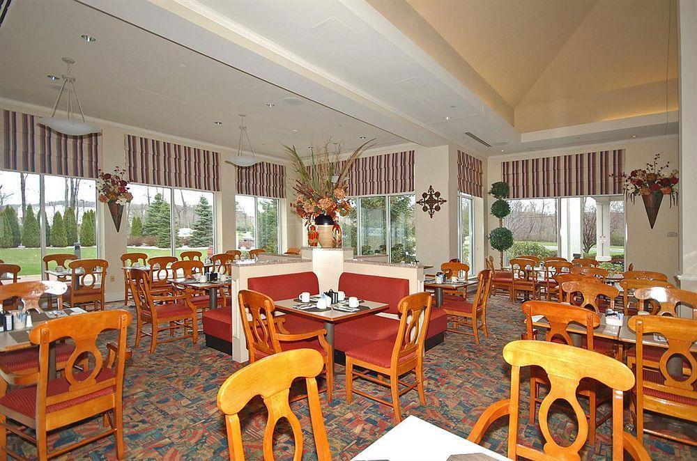 Hilton Garden Inn Bridgewater Bagian luar foto
