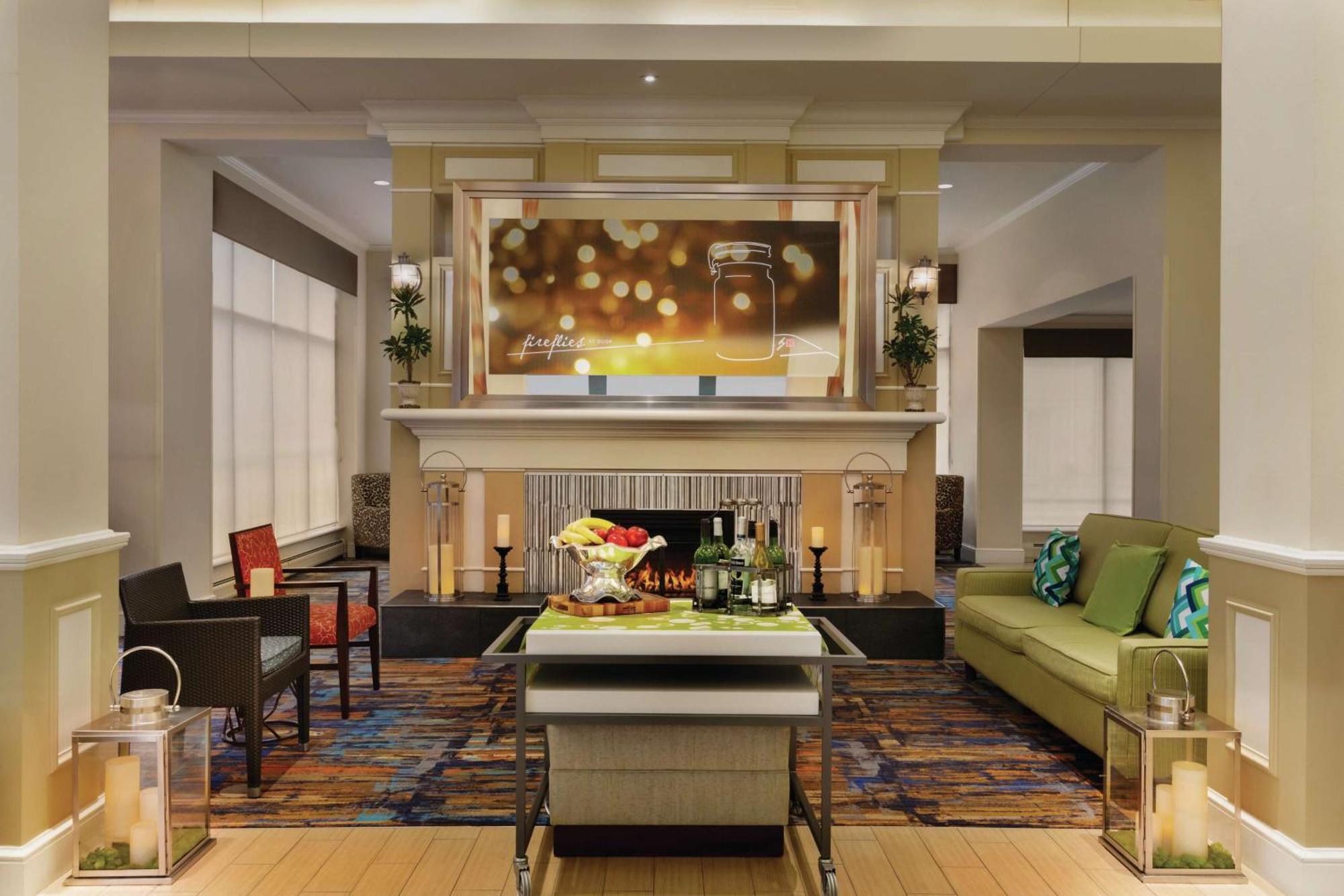 Hilton Garden Inn Bridgewater Bagian luar foto