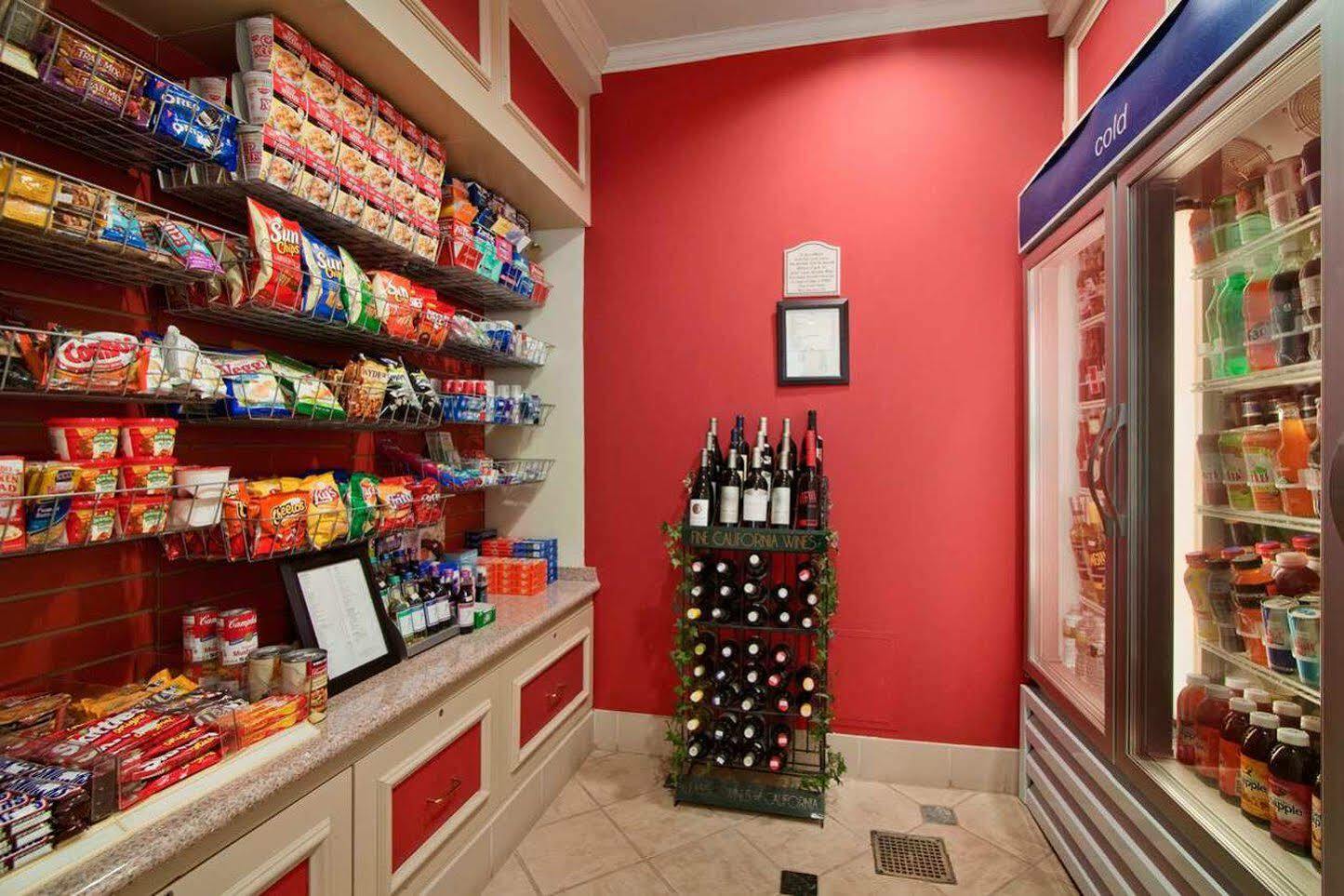 Hilton Garden Inn Bridgewater Bagian luar foto
